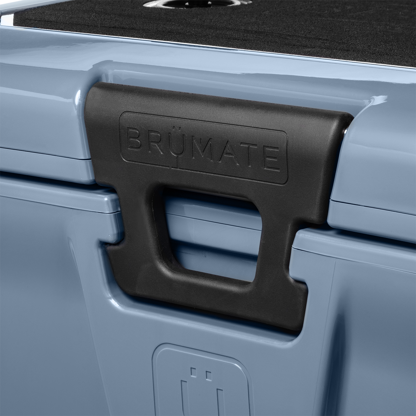 brutank-20qt-k5 BruTank-20-Denim-Latch.png